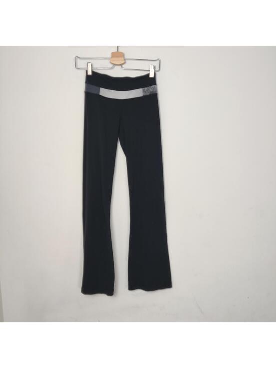 lululemon athletica Pants - Lululemon Black Flare Yoga Pants Women’s Size 8 Tall Long Inseam